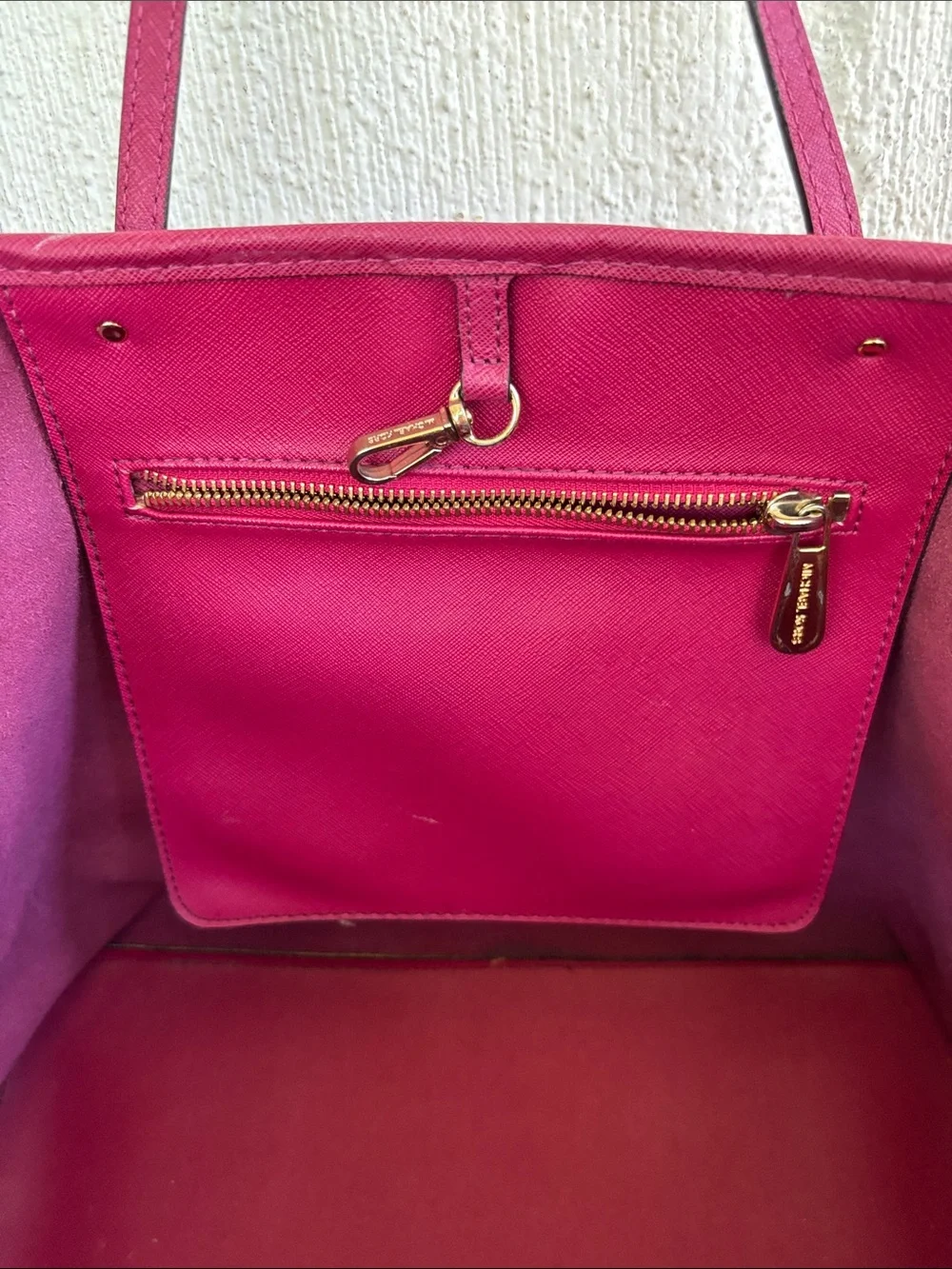 MICHAEL Michael Kors Leather Berry Saffiano Large Tote